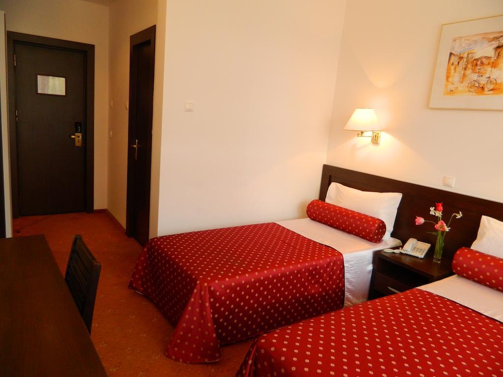 Hotel Mon Jardin Mahmudia Ruang foto