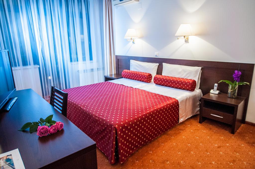 Hotel Mon Jardin Mahmudia Bagian luar foto